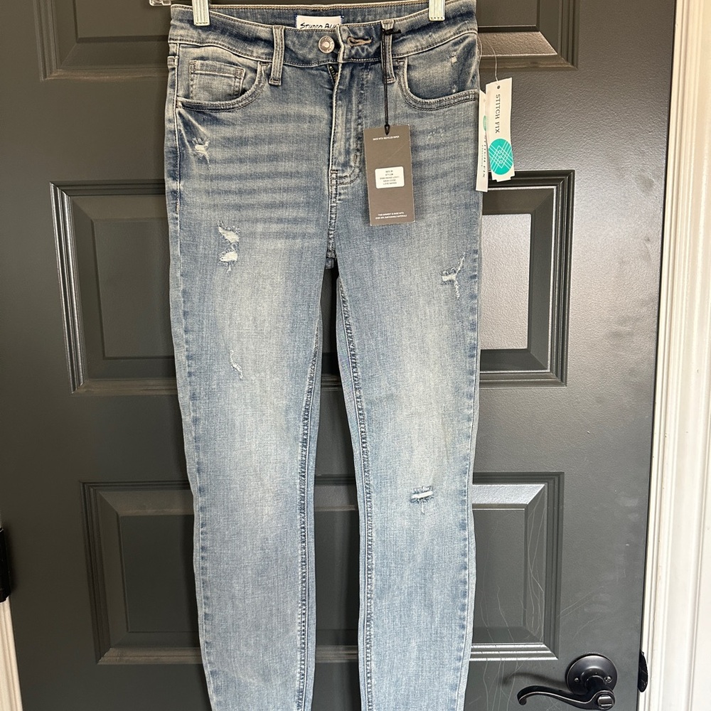 NWT Studio Blue skinny jeans